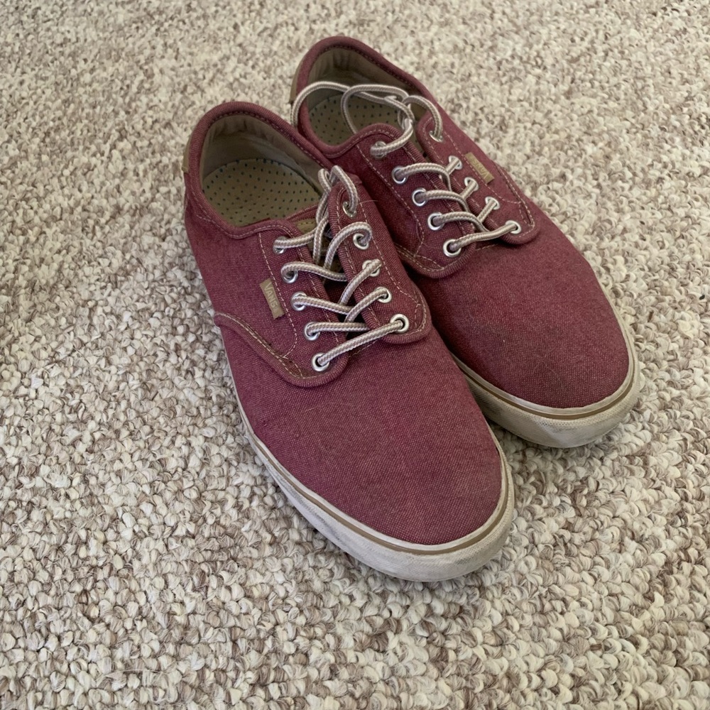 Mens size 10, maroon/red vans